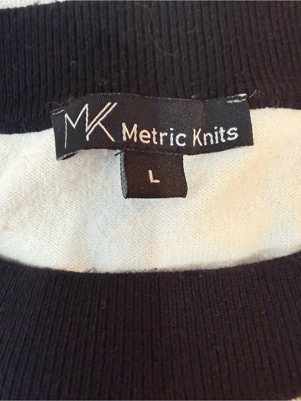 MK Metric Knits Black White Colorblock Sweater Size L Chic Casual
